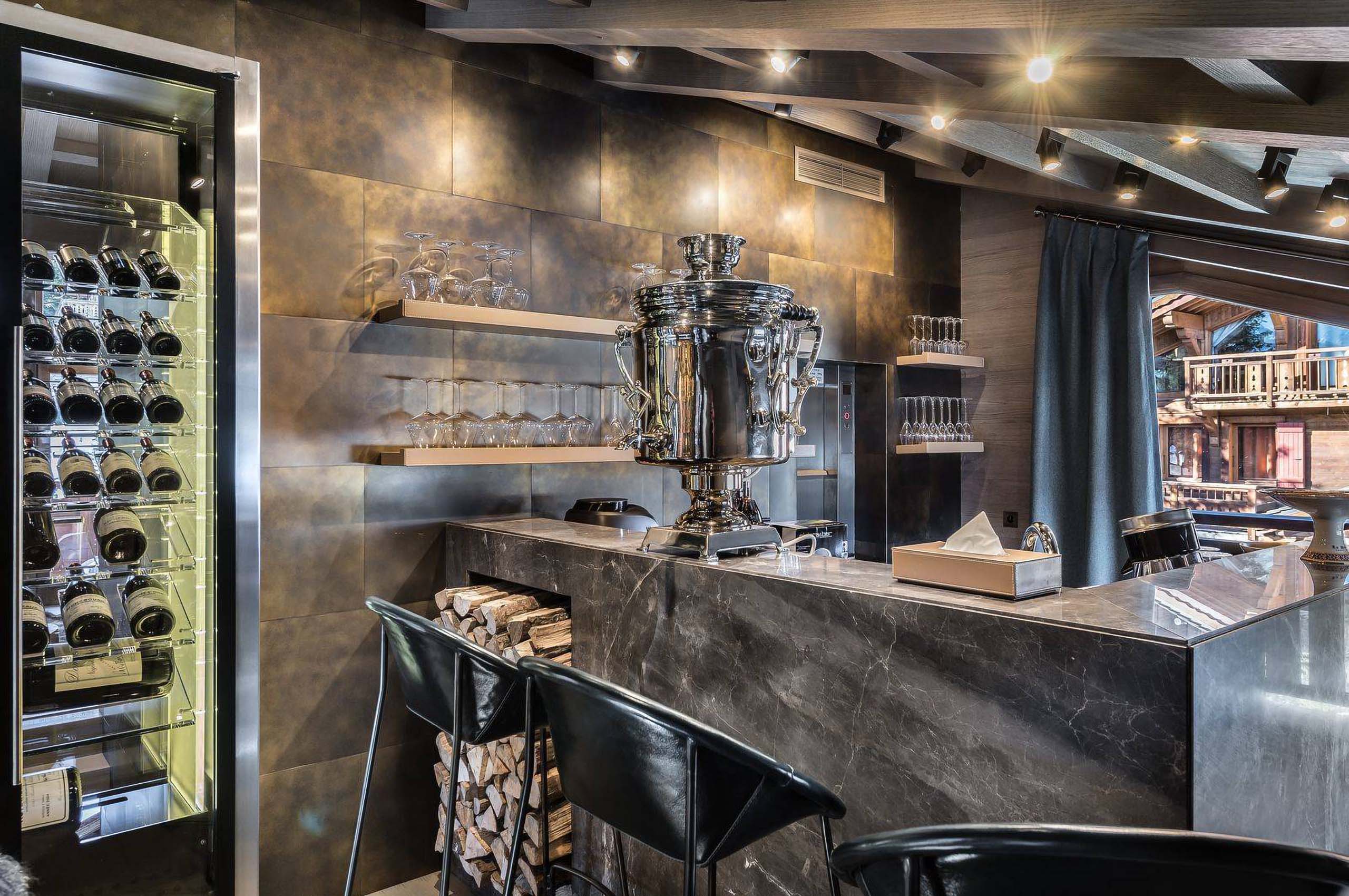 chalet-macha-bar-winecellar-elegant-interior-courchevel1850-luxury