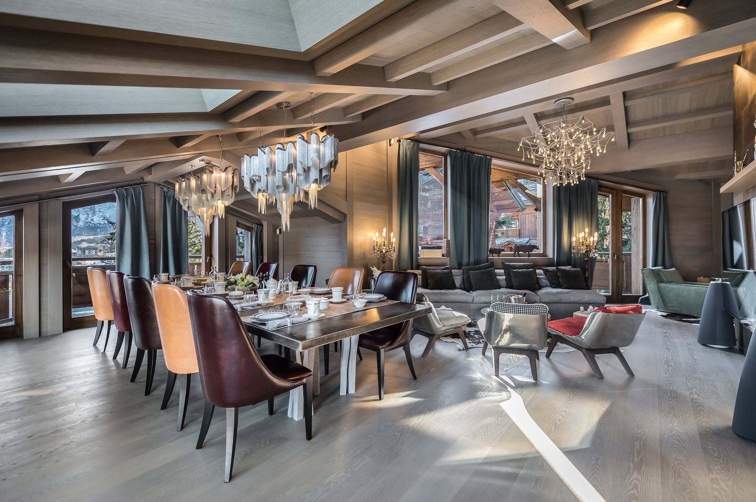 chalet-macha-diningroom-livingspace-openplan-elegant-interior-courchevel1850-luxury