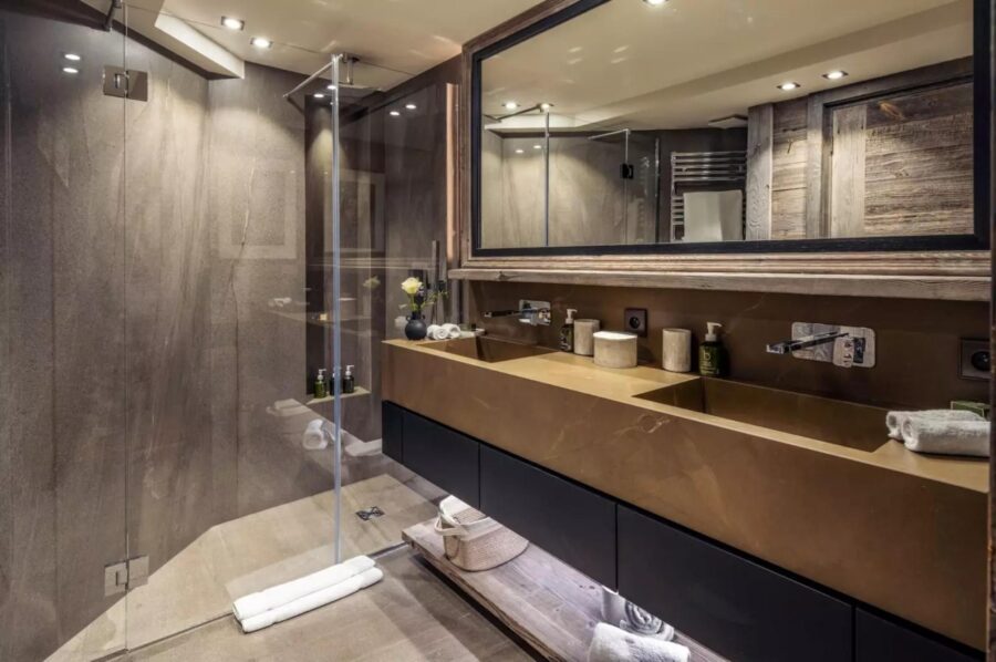 chalet-rosalie-bathroom-double-sink-walk-in-shower-sleek-luxury-courchevel1850