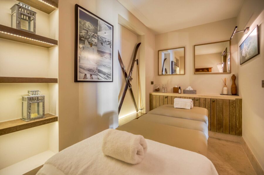 chalet-sheena-massageroom-wellness-spa-rental-retreat-courchevel1850