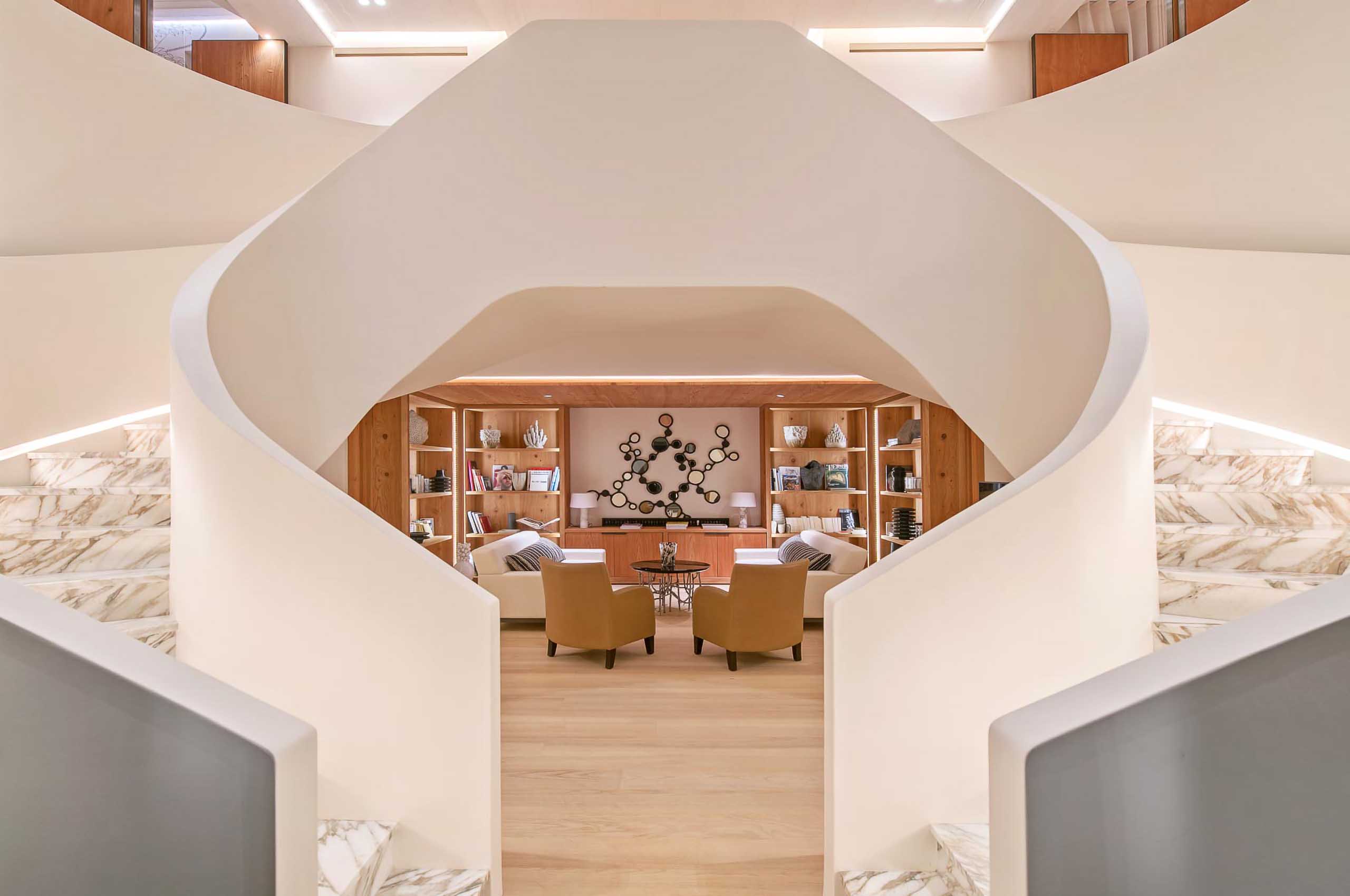 villa-Ivy-staircase-modern-luxury-architecture-sttropez