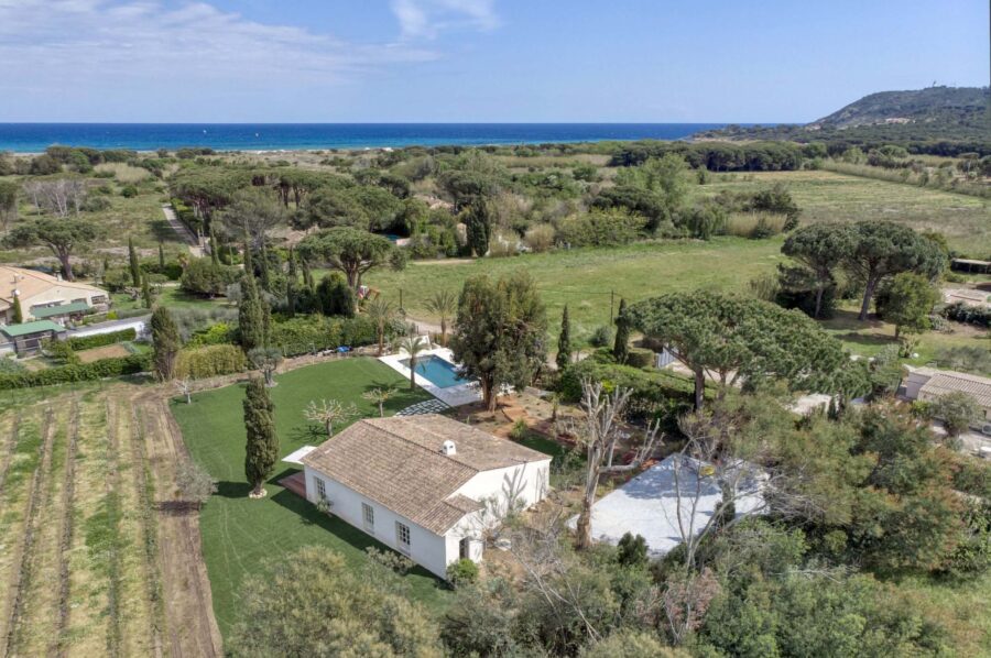 villa-brooke-exterior-aerial-luxury-retreat-countryside-seaview-ramatuelle