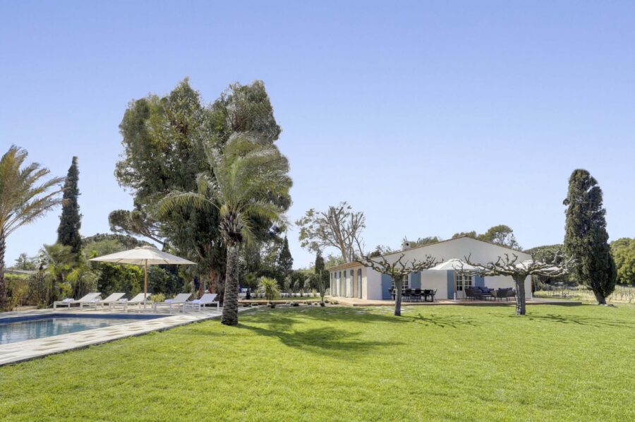 villa-brooke-garden-palmtrees-pool-paradise-luxury-ramatuelle