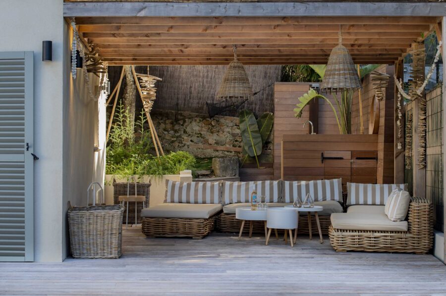 villa-gaela-cabana-outdoorlounge-poolview-modern-luxury-bohochic-gassin