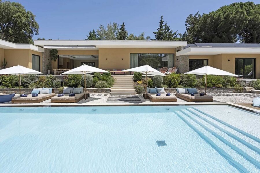 villa-rachel-pool-poolbed-garden-luxury-tranquil-retreat-ramatuelle
