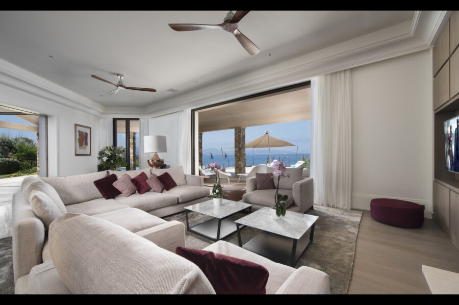 villa-willow-living-room-interior-modern-sttropez-luxury-