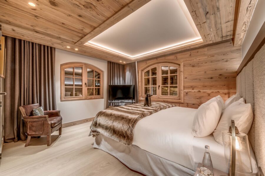 Chalet-nama-bathroom-alpine-design-luxury-courchevel1850