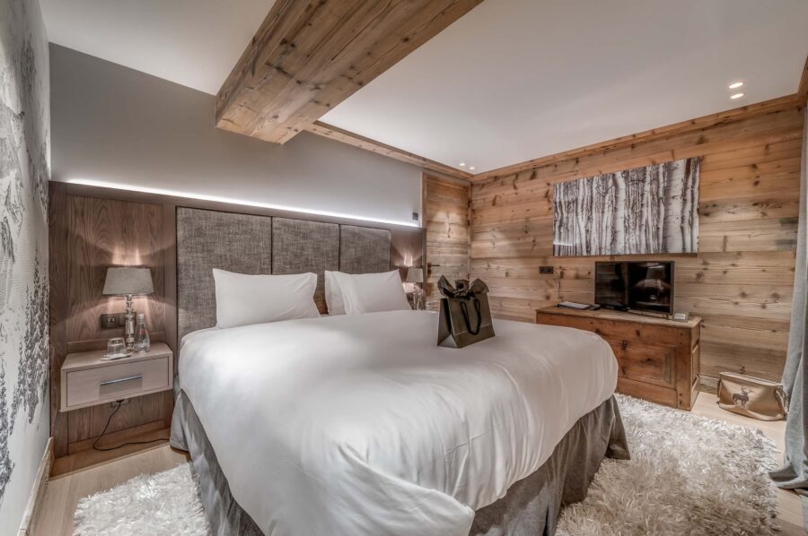 Chalet-nama-bedroom-soft-modern-apline-luxury-design-Courchevel1850