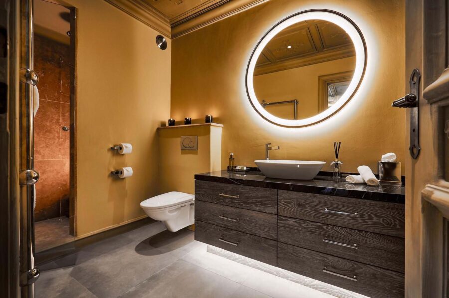 bathroom-bespoke-unique-modern-design-luxury-chalet-elizabeth-courchevel1850