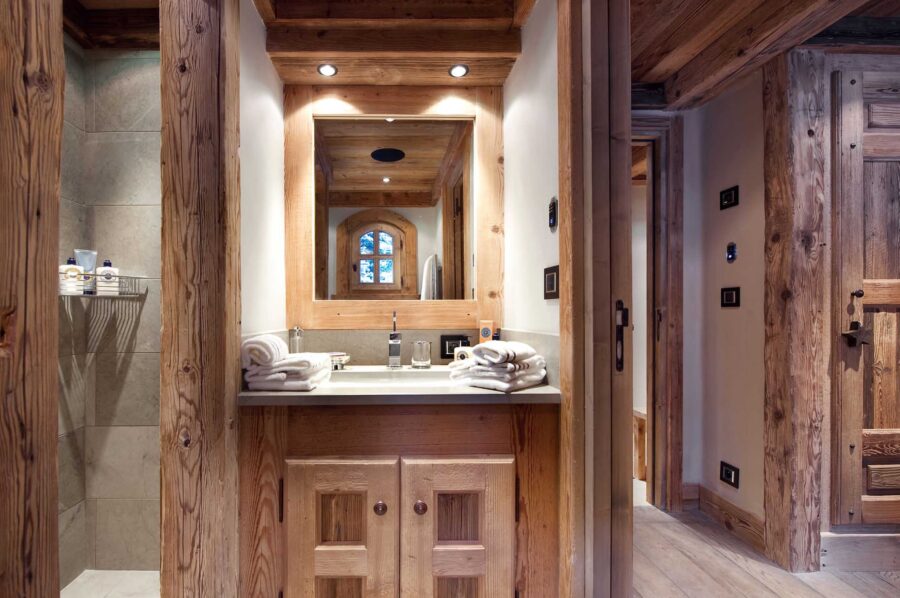 bathroom-ensuite-sink-charming-alpine-design-courchevel1850-luxury-chalet-chateau