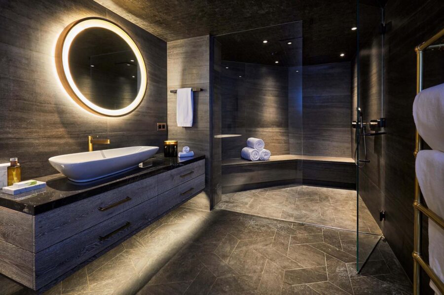 bathroom-walkinshower-modern-bespoke-spacious-luxury-chalet-elizabeth-courchevel1850