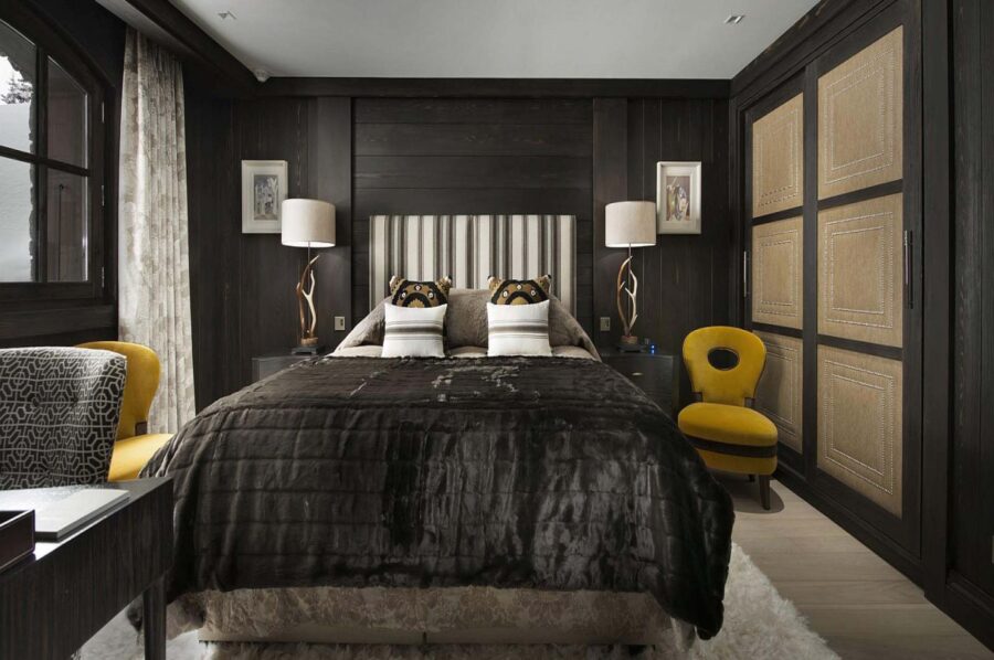 bedroom-modern-elegant-interiordesign-courchevel1850-luxury-chalet-corinne-19