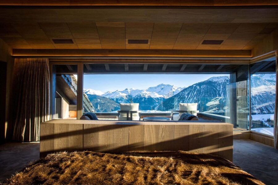 bedroom-mountainview-stunning-views-modern-interior-luxury-chalet-elizabeth-courchevel1850