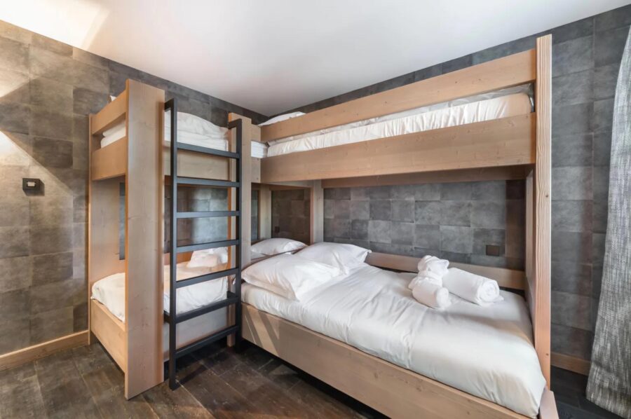 chalet-alexi-bunk-bedroom-childrens-sleepover-room-luxury-courchevel1850