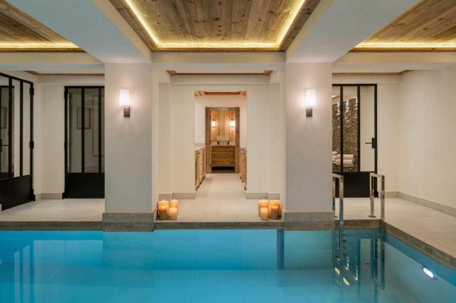 chalet-annie-indoor-swimming-pool-spa-luxury-courchevel1850