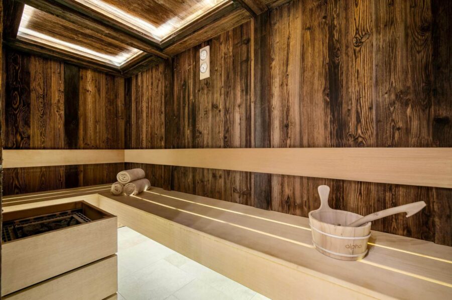 chalet-annie-sauna-spa-wellness-luxury-courchevel1850