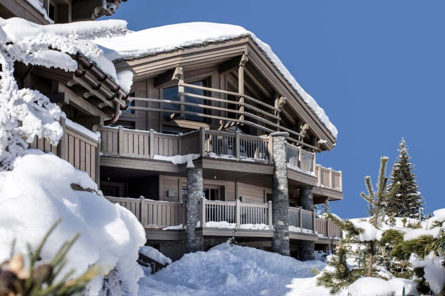 chalet-aurora-exterior-luxury-rental-retreat-courchevel1850
