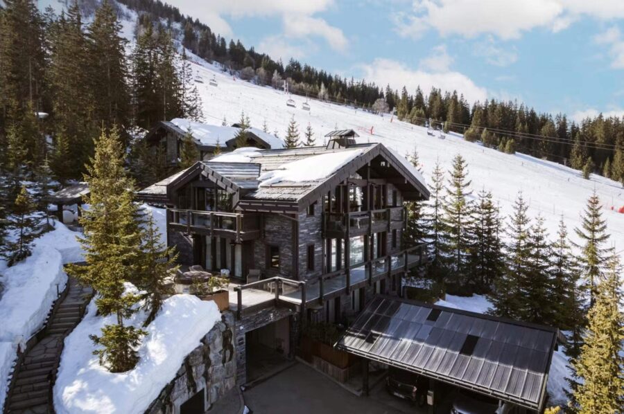 chalet-bleu-exterior-luxury-alpine-rental-retreat-courchevel1850