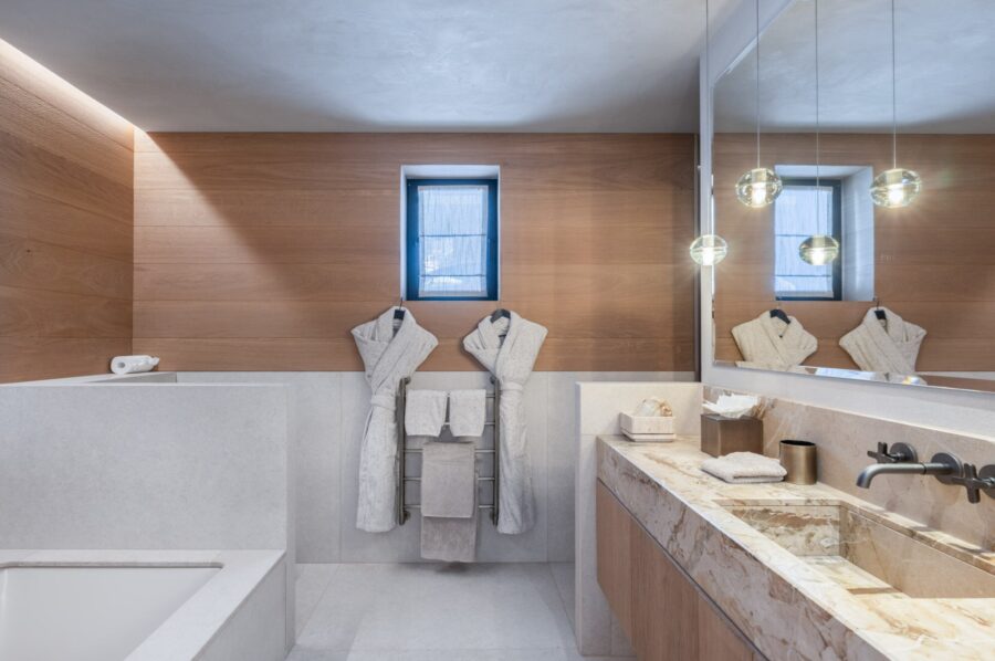 chalet-breeze-bathroom-sink-bath-robes-modern-marble-alpine-design-luxury-courchevel1850