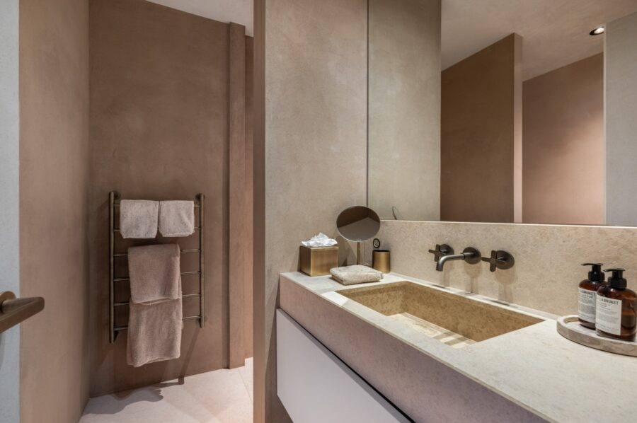 chalet-breeze-bathroom-sink-modern-luxury-design-courchevel1850