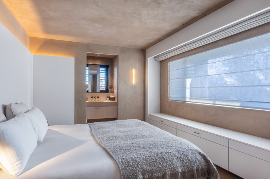 chalet-breeze-bedroom-modern-bright-luxury-interior-courchevel1850