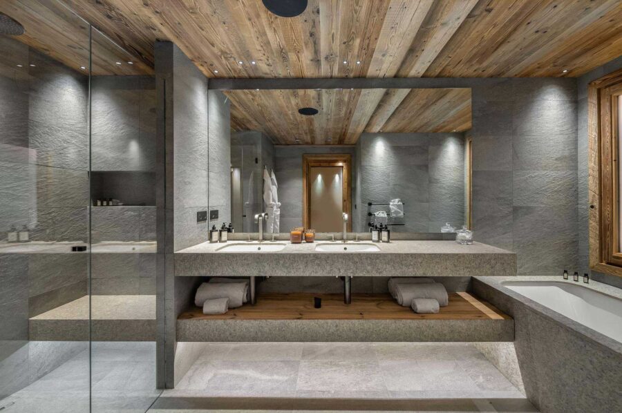 chalet-brenna-bathroom-doublesink-bathtub-modern-luxury-design-courchevel1850