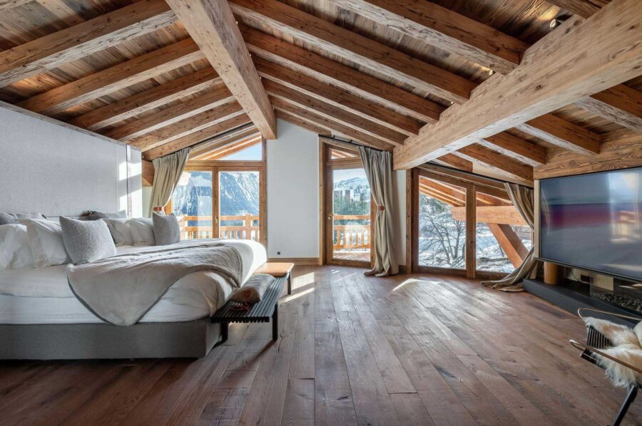 chalet-brenna-bedroom-mountainview-alpine-modern-elegant-luxury-interiordesign-courchevel1850