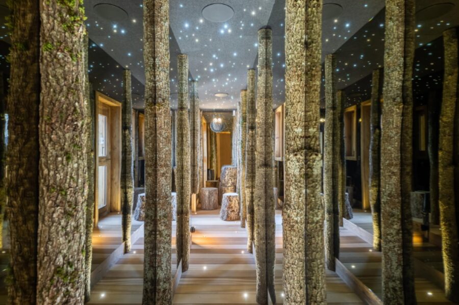 chalet-brenna-hallway-magical-interior-design-luxury-courchevel1850