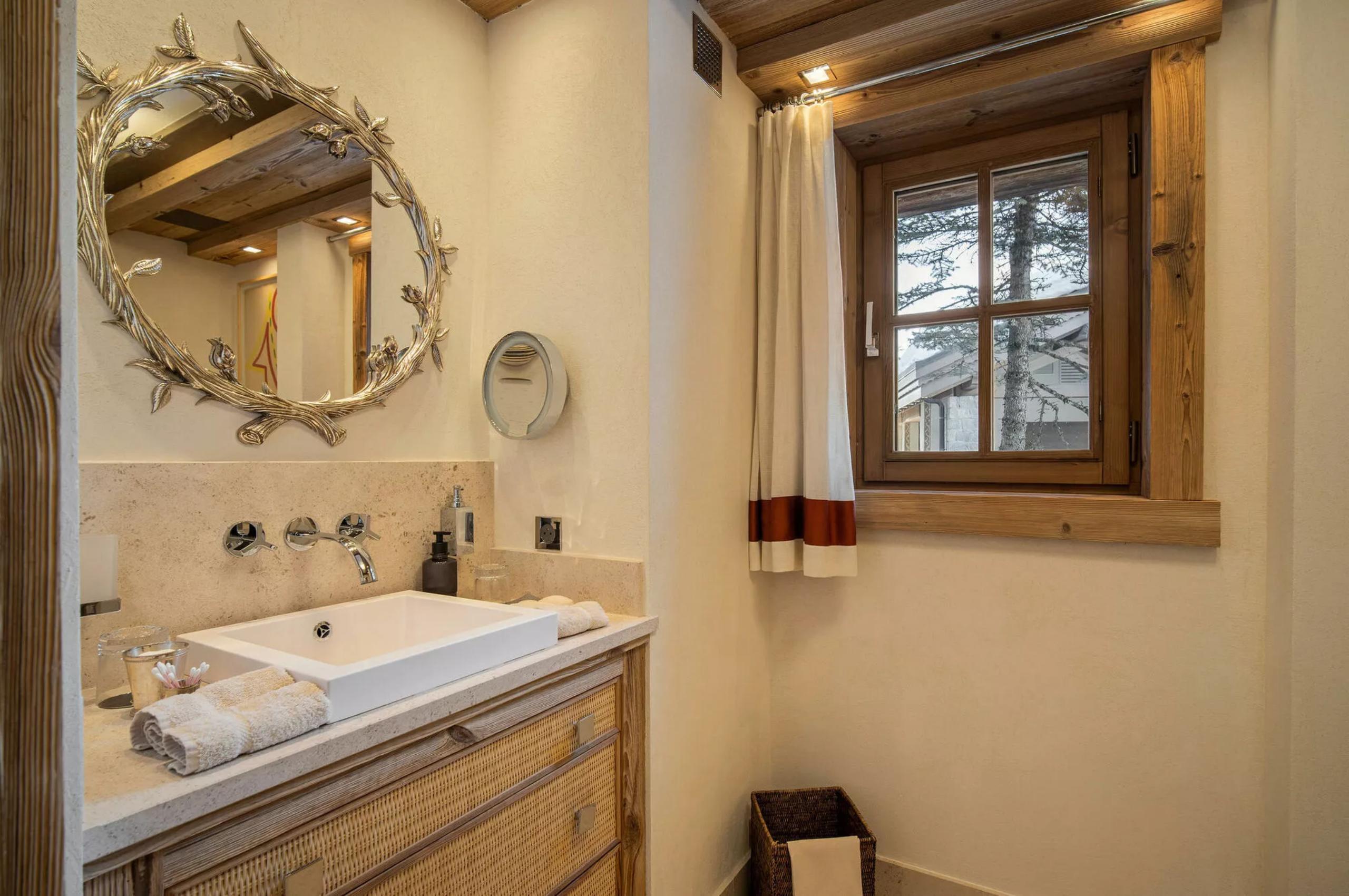 chalet-brielle-bathroom-sink-luxury-courchevel1850