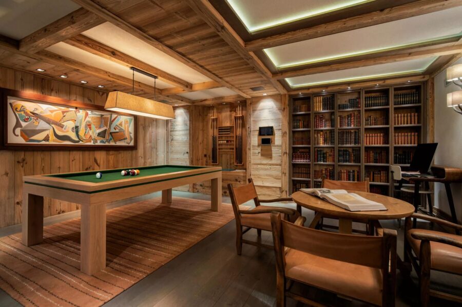 chalet-brielle-games-room-snooker-library-luxury-courchevel1850