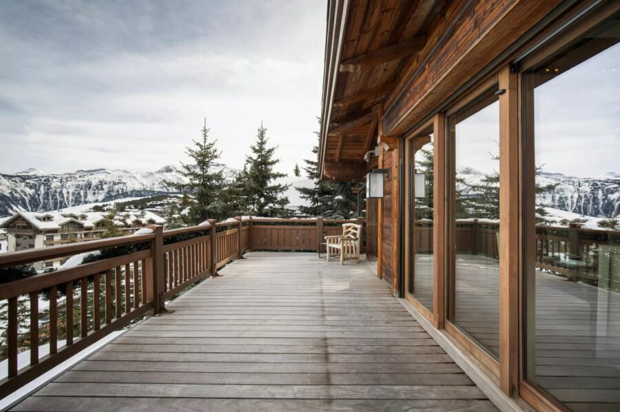 chalet-brielle-terrace-mountain-view-luxury-courchevel1850
