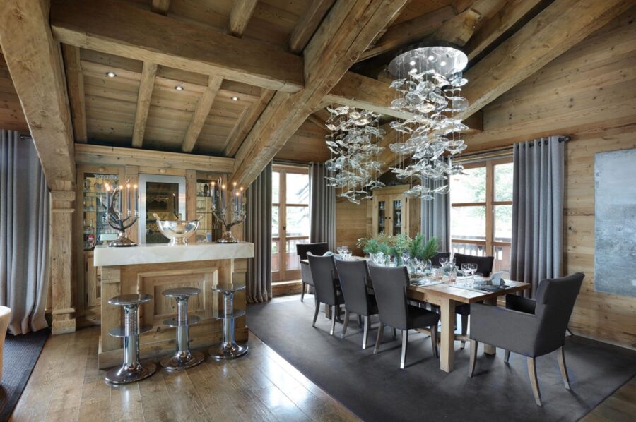 chalet-charlotte-dining-room-bar-elegant-interior-luxury-courchevel1850