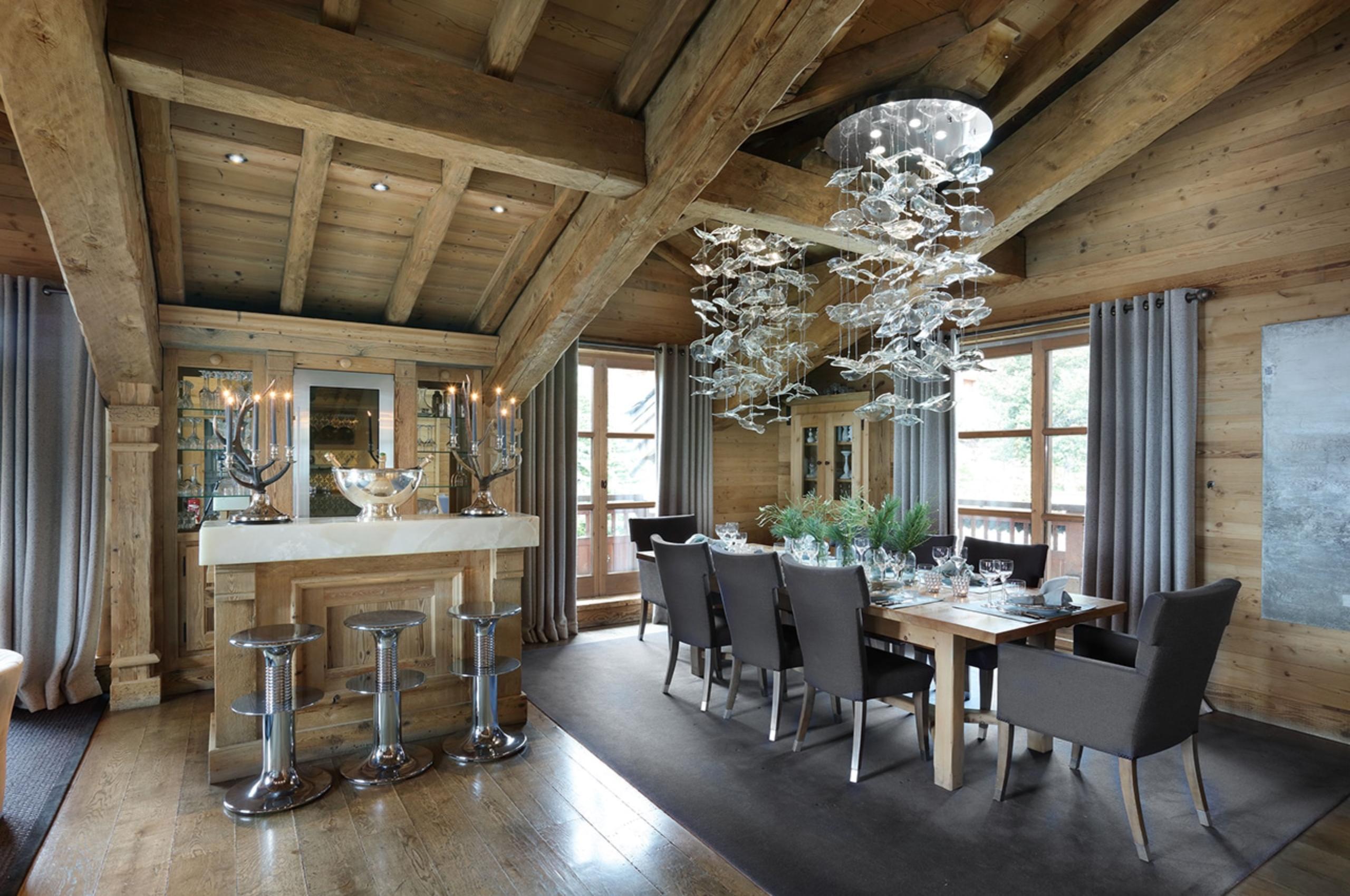 chalet-charlotte-dining-room-bar-elegant-interior-luxury-courchevel1850