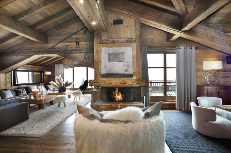 chalet-charlotte-living-room-open-plan-fireplace-mountain-view-luxury-courchevel1850