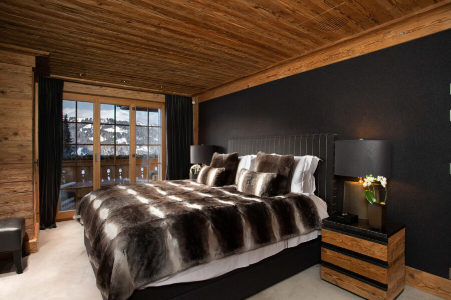 chalet-collette-bedroom-mountainview-luxury-elegant-alpine-design-rental-retreat-gstaad