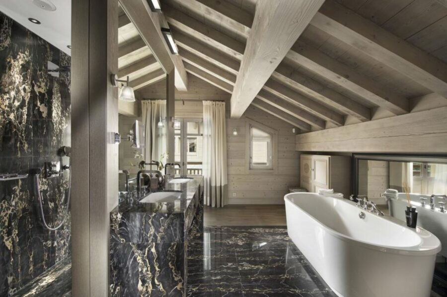 chalet-elodie-bathroom-doublesink-shower-spacious-marble-modern-elegant-luxury-courchevel1850