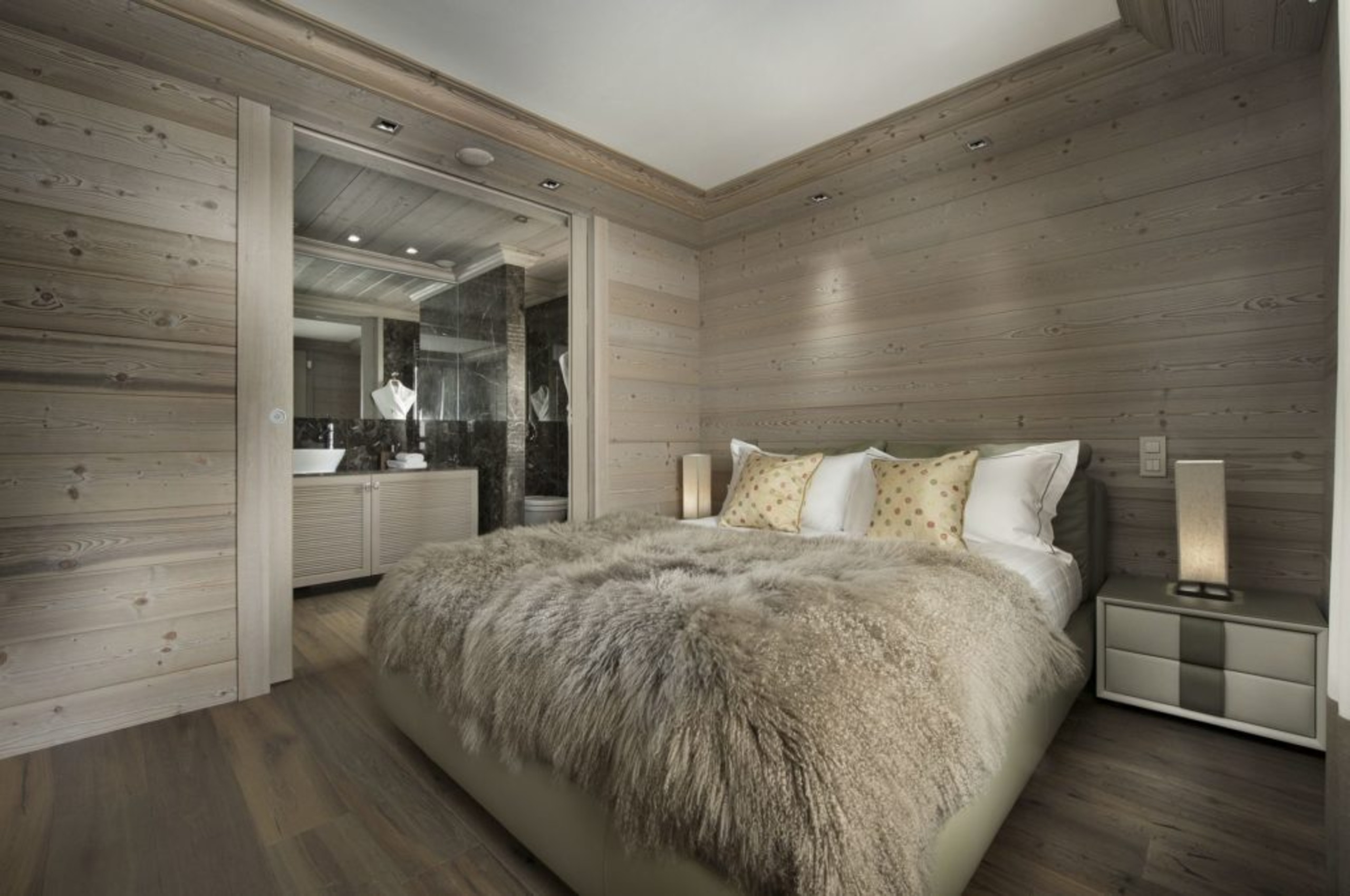 chalet-elodie-bedroom-ensuite-bathroom-luxury-alpine-interiordesign-courchevel1850