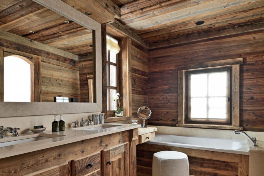chalet-gwen-bathroom-double-sink-bathtub-luxury-courchevel1850