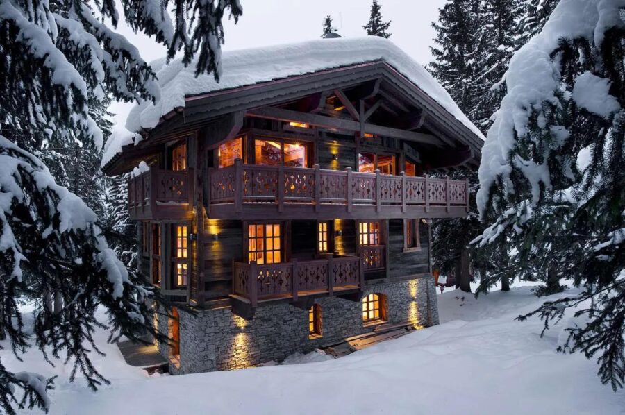 chalet-gwen-exterior-winter-luxury-alpine-retreat-courchevel1850