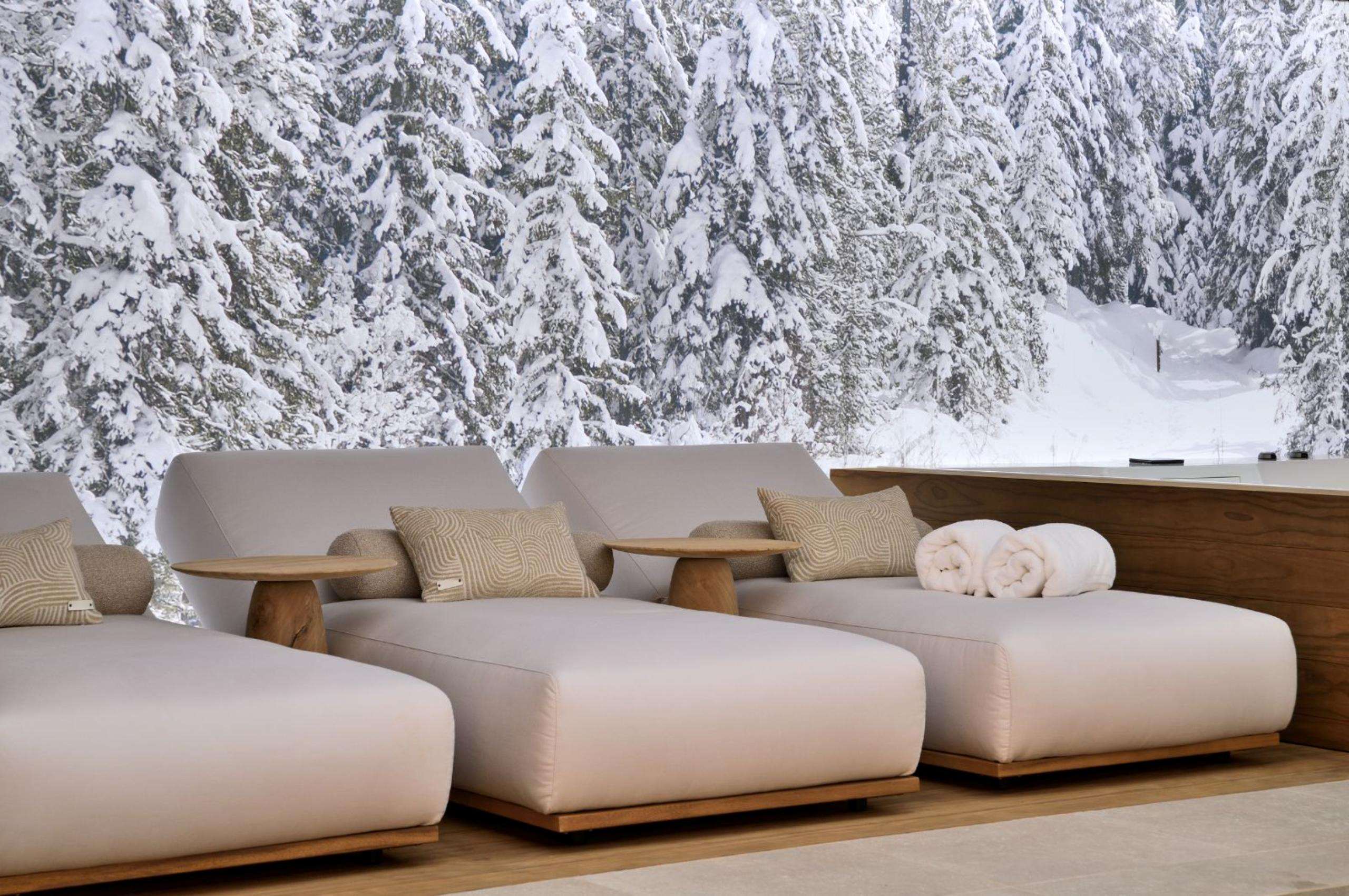 chalet-gwen-spa-relaxation-area-hottub-luxury-courchevel1850
