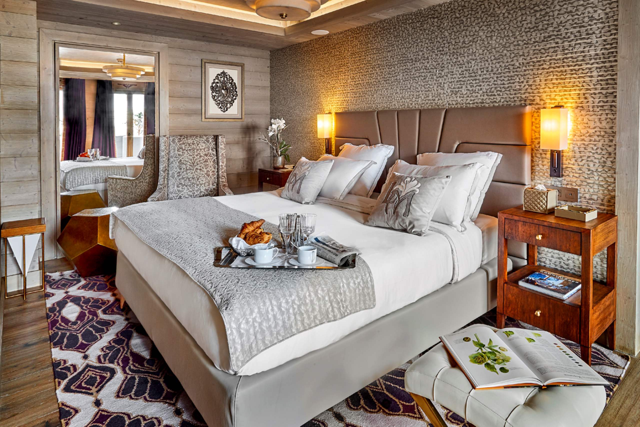 chalet-liza-bedroom-stylish-cosy-modern-alpine-style-luxury-megeve