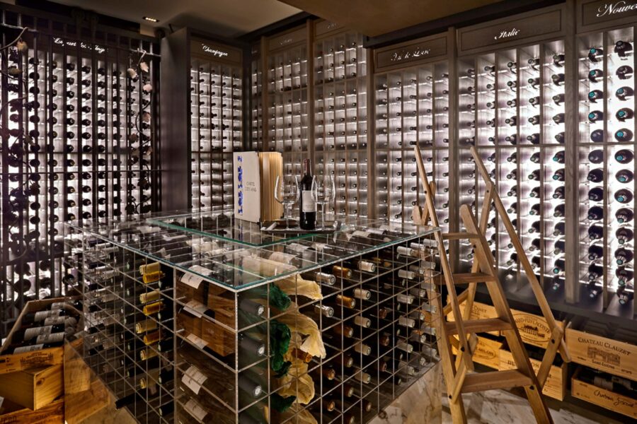 chalet-liza-wine-cellar-hosting-bar-entertainment-luxury-alpine-rental-retreat-megeve