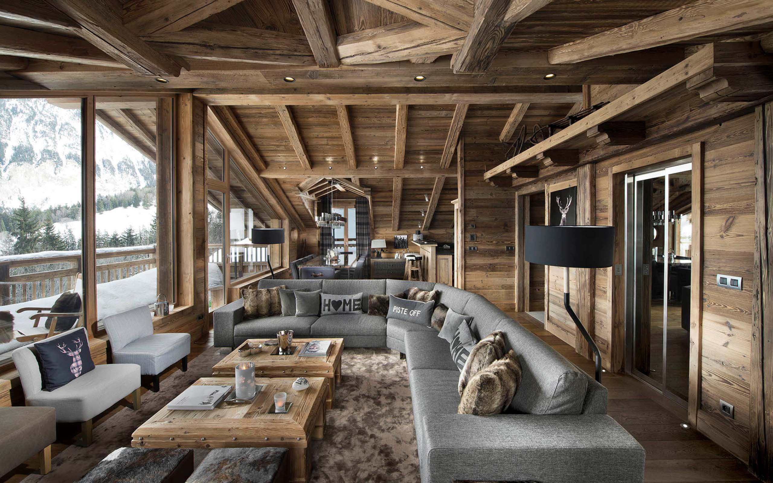 chalet-magali-livingroom-lounge-openplan-mountain-views-balcony-elegant-cosy-alpine-interiordesign-luxury-courchevel1550