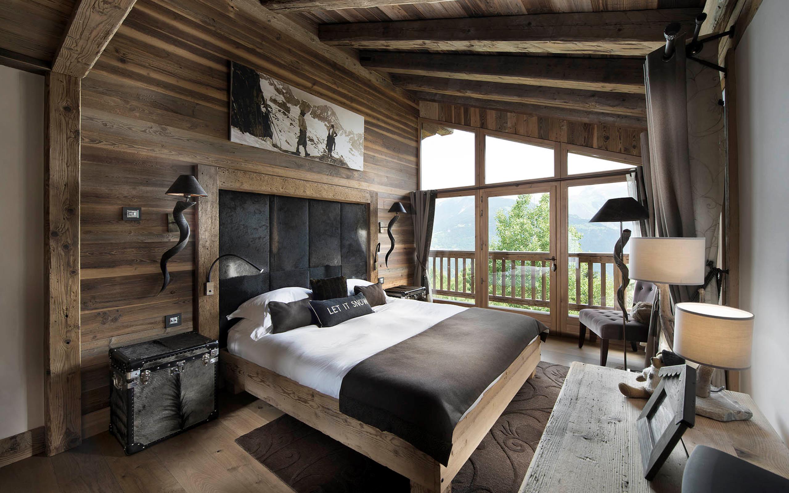 chalet-maya-bedroom-balcony-mountain-view-chic-alpine-interior-luxury-design-courchevel1550