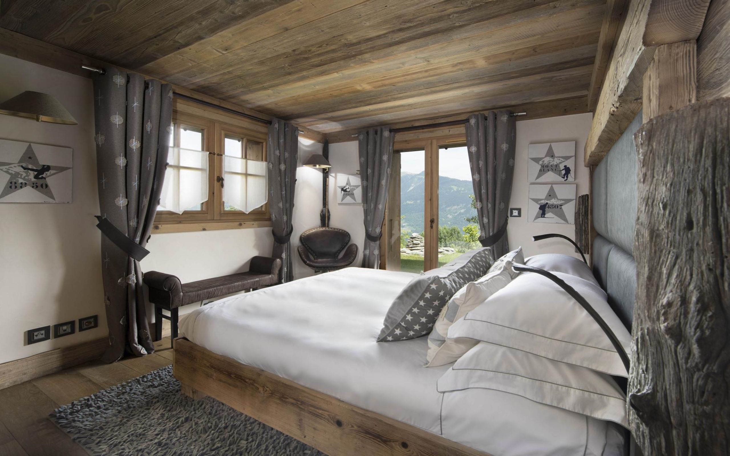 chalet-maya-bedroom-mountain-views-luxury-alpine-interior-design-courchevel1550