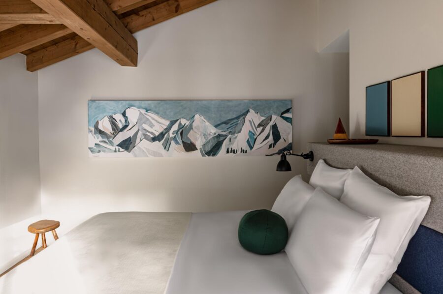 chalet-millie-bedroom-serene-modern-alpine-design-luxury-courchevel1550