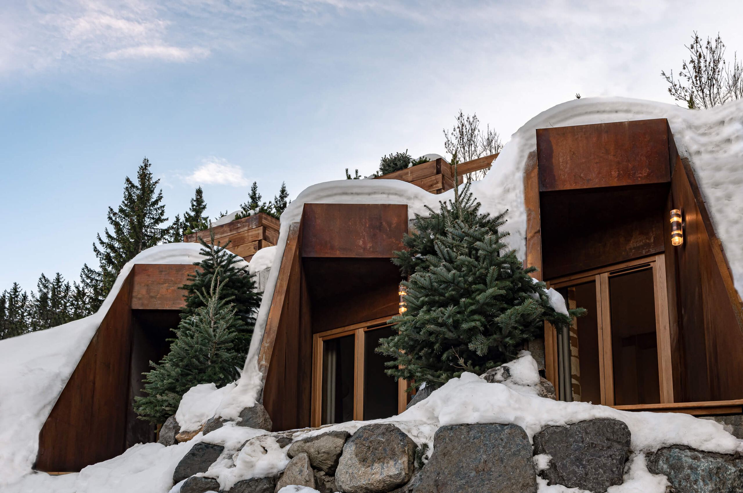 chalet-millie-exterior-luxury-rental-retreat-winter-snow-courchevel1550