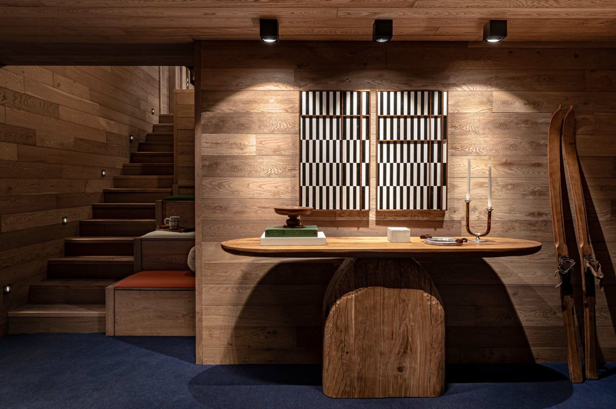 chalet-millie-hallway-staircase-elegant-modern-alpine-design-luxury-rental-courchevel1550