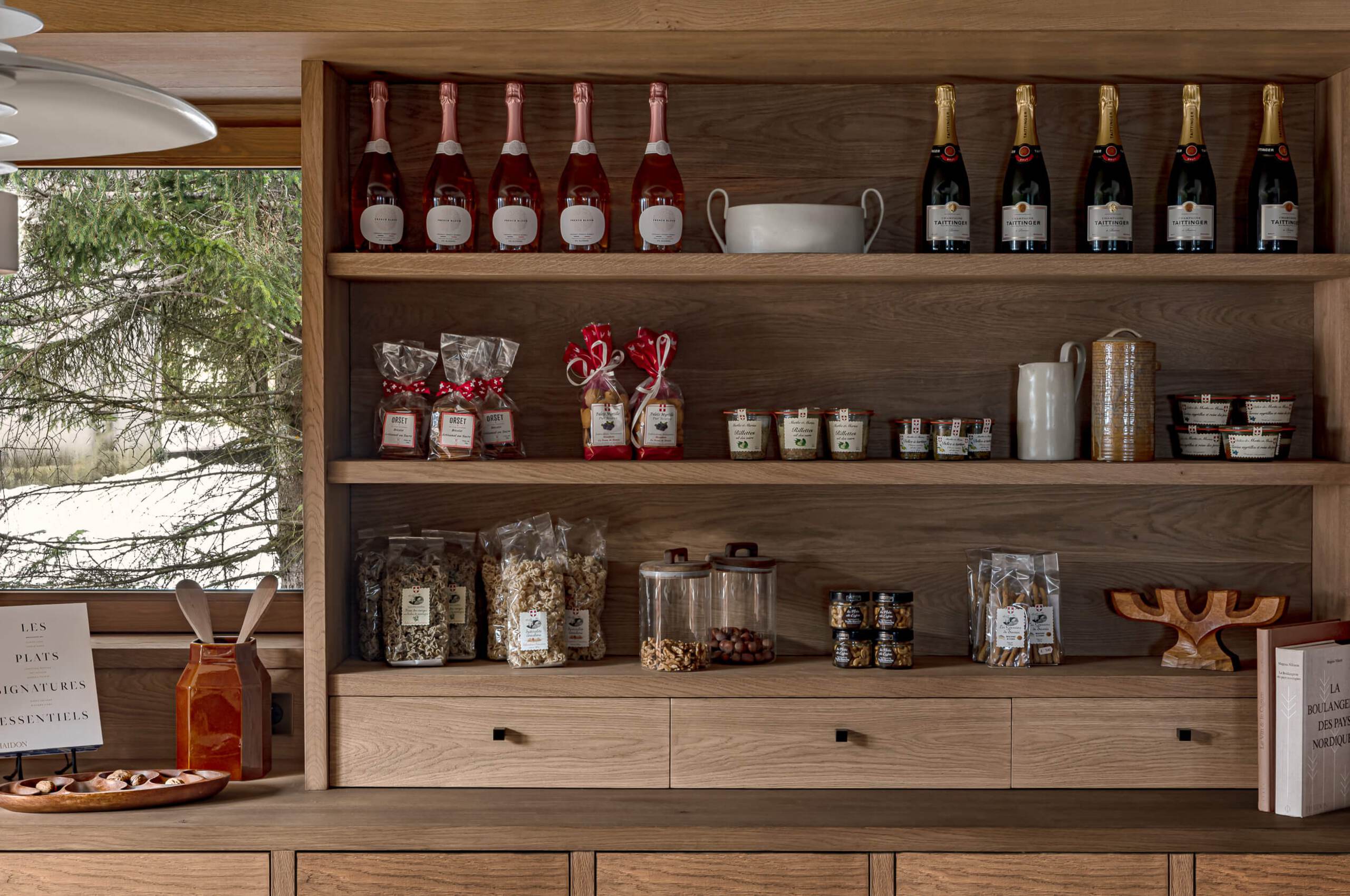 chalet-millie-kitchen-homemade-goods-luxury-rental-retreat-courchevel1550