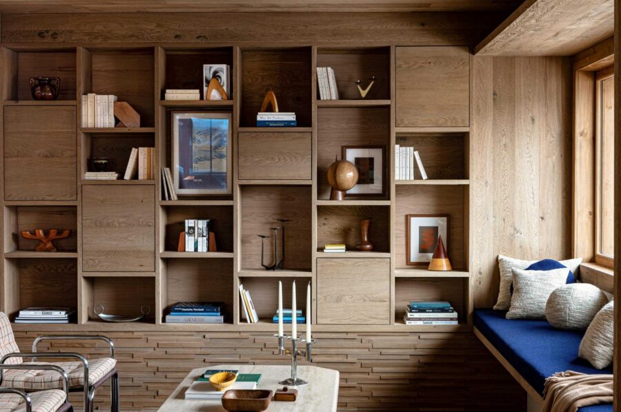 chalet-millie-living-room-bookshelf-modern-interior-design-luxury-courchevel1550
